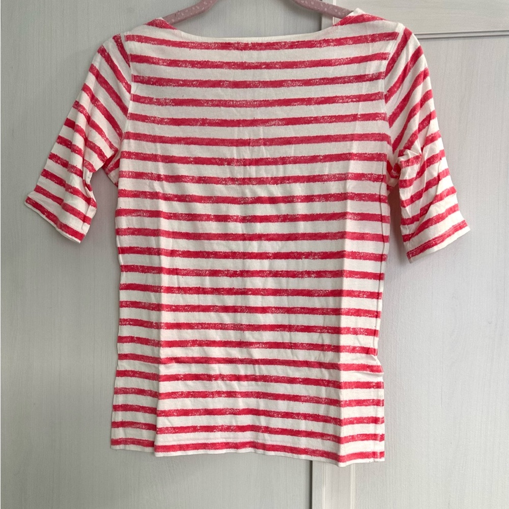 Short-sleeve striped T-shirt
